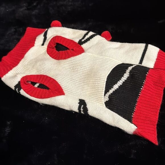 Puppy Holiday Sweater - Picture 2 of 4